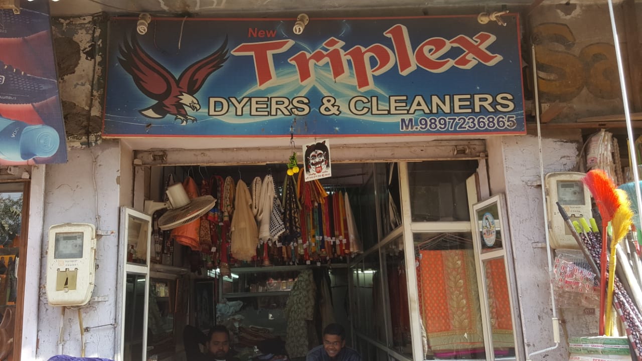 NEW TRIPLEX DYERS AND DRYCLEANERS